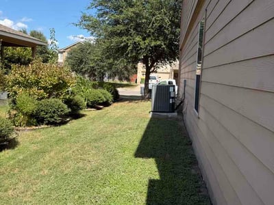 Lawn Care service in Alamo Heights, 78209