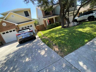 Lawn Care service in La Vernia, 78121