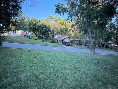 Lawn Care service in Gladstone, 64118