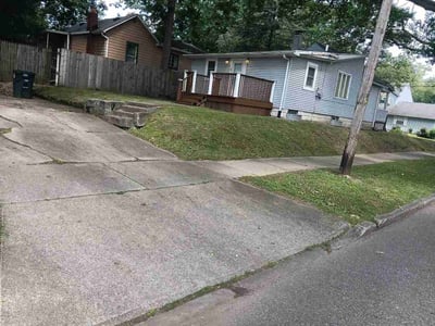 Lawn Care service in Ottawa, 61350