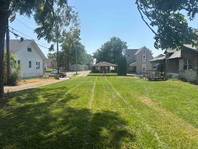 Lawn Care service in Anderson, 46016