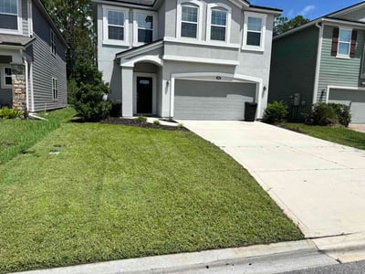 Lawn Care service in Saint Johns, 32259