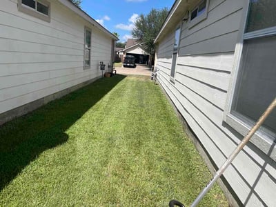Lawn Care service in Cypress, 77429