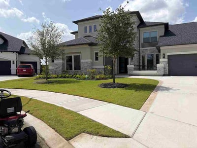 Lawn Care service in Watauga, 76148
