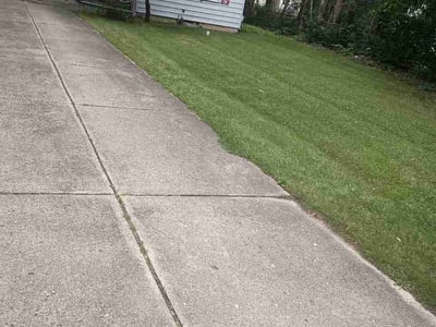 Lawn Care service in West Bloomfield, 48323