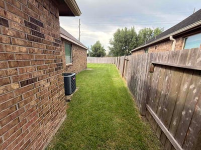 Lawn Care service in Rosenberg, 77471