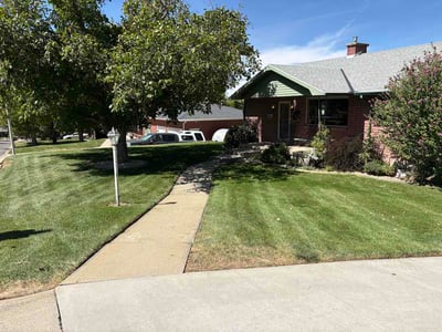 Lawn Care service in Bountiful, 84010