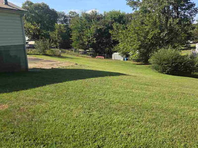 Lawn Care service in Thomasville, 27360