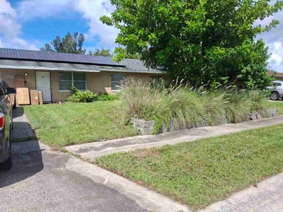 Lawn Care service in Bradenton, 34205