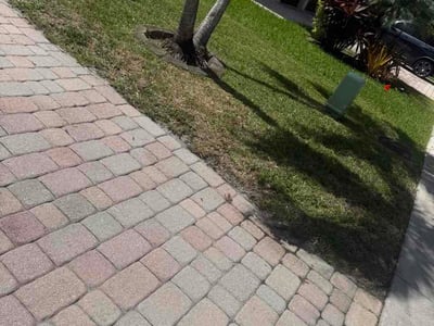 Lawn Care service in Miramar, 33025