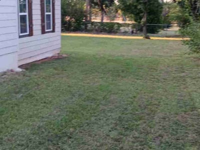 Lawn Care service in Spencer, 01562
