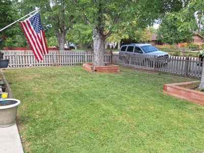 Lawn Care service in Englewood, 07631