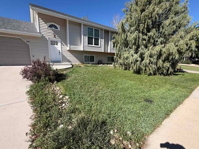 Lawn Care service in Centennial, 80112