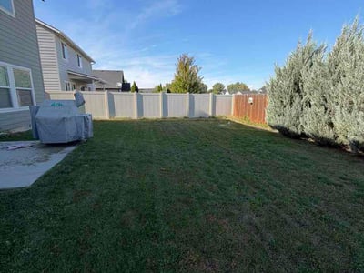 Lawn Care service in Meridian, 83642