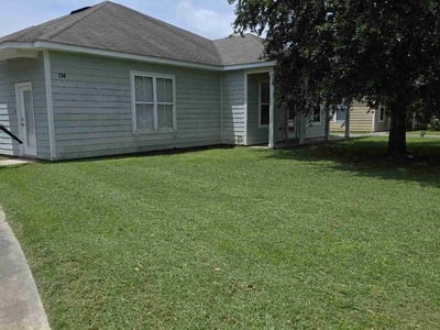 Lawn Care service in Biloxi, 39530