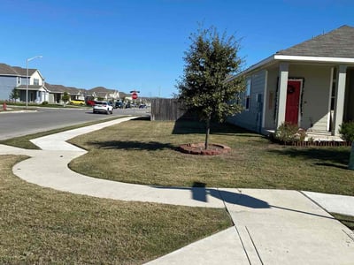 Lawn Care service in Brownsville, 78520