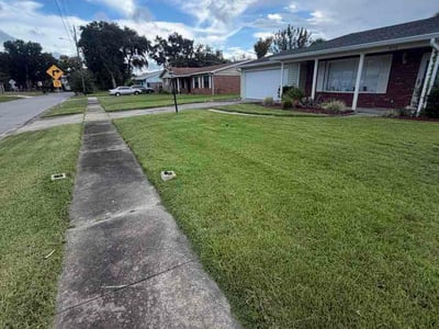 Lawn Care service in Orange City, 32763