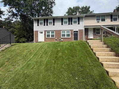 Lawn Care service in Elkton, 21921