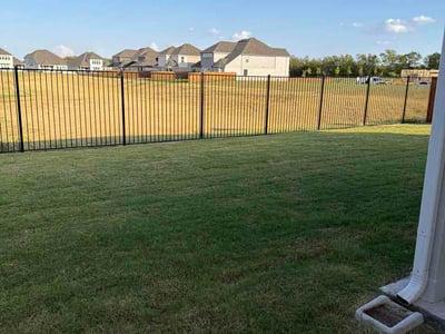 Lawn Care service in Cedar Hill, 75104