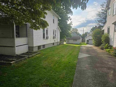 Lawn Care service in Lakewood, 44107