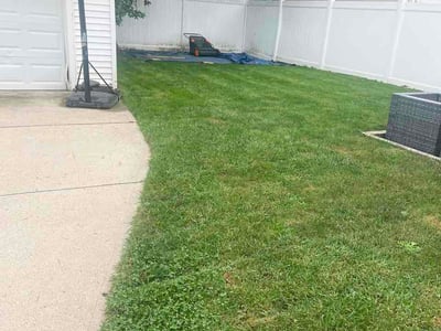 Lawn Care service in Brunswick, 44212