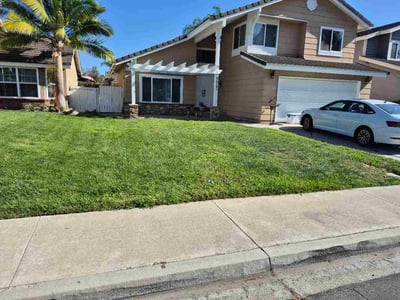 Lawn Care service in Buena Park, 90621