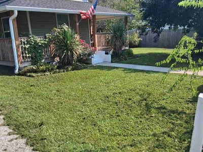 Lawn Care service in Harriman, 37748