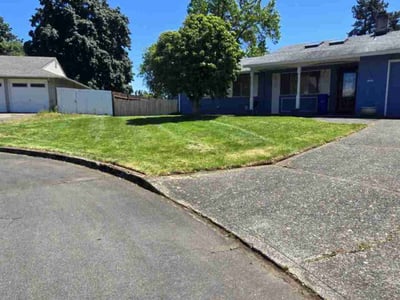 Lawn Care service in Oregon City, 97045