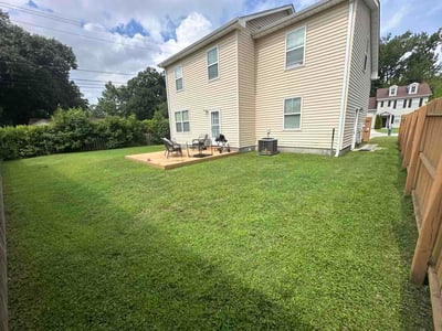 Lawn Care service in Harrisonburg, 22802