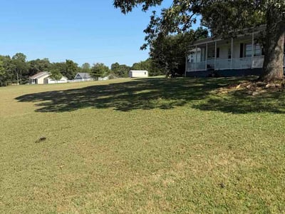 Lawn Care service in Laurens, 29360