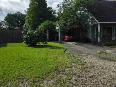 Lawn Care service in Walker, 70785