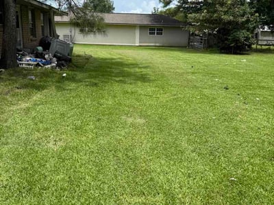 Lawn Care service in Walker, 70785