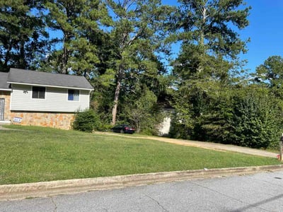 Lawn Care service in Jonesboro, 72401