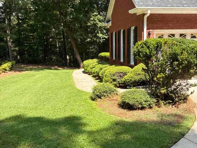Lawn Care service in Branson, 65616