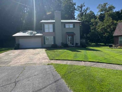 Lawn Care service in Radcliff, 40160