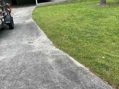 Lawn Care service in Lancaster, 93534