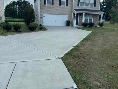 Lawn Care service in Lumberton, 28358