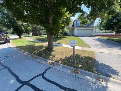 Lawn Care service in Schaumburg, 60194