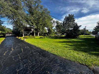 Lawn Care service in Schaumburg, 60194