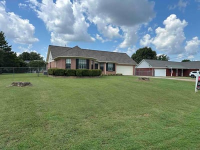Lawn Care service in Marion, 72364