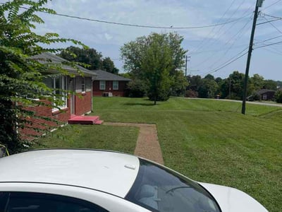 Lawn Care service in Madison, 37115