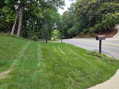Lawn Care service in Roswell, 30075