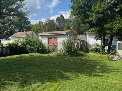 Lawn Care service in Aberdeen, 21001