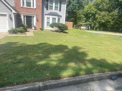 Lawn Care service in Stone Mountain, 30083
