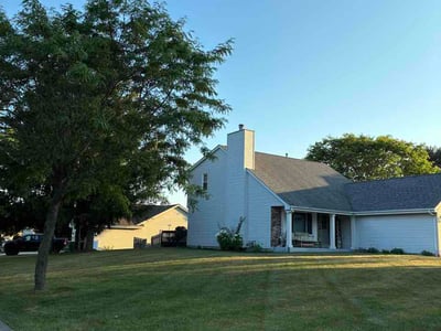 Lawn Care service in Oak Creek, 53154