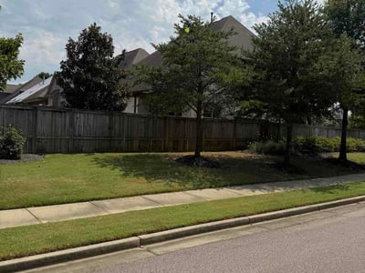 Lawn Care service in West Memphis, 72301