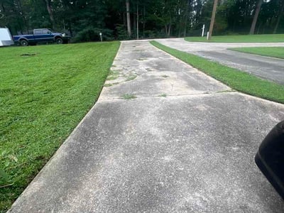 Lawn Care service in Thomasville, 27360