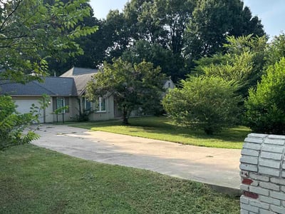 Lawn Care service in Skiatook, 74070