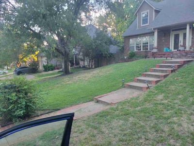 Lawn Care service in Oakhurst, 74107
