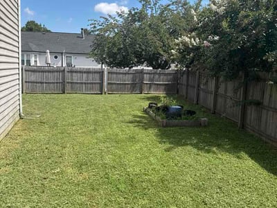 Lawn Care service in Smithfield, 23430